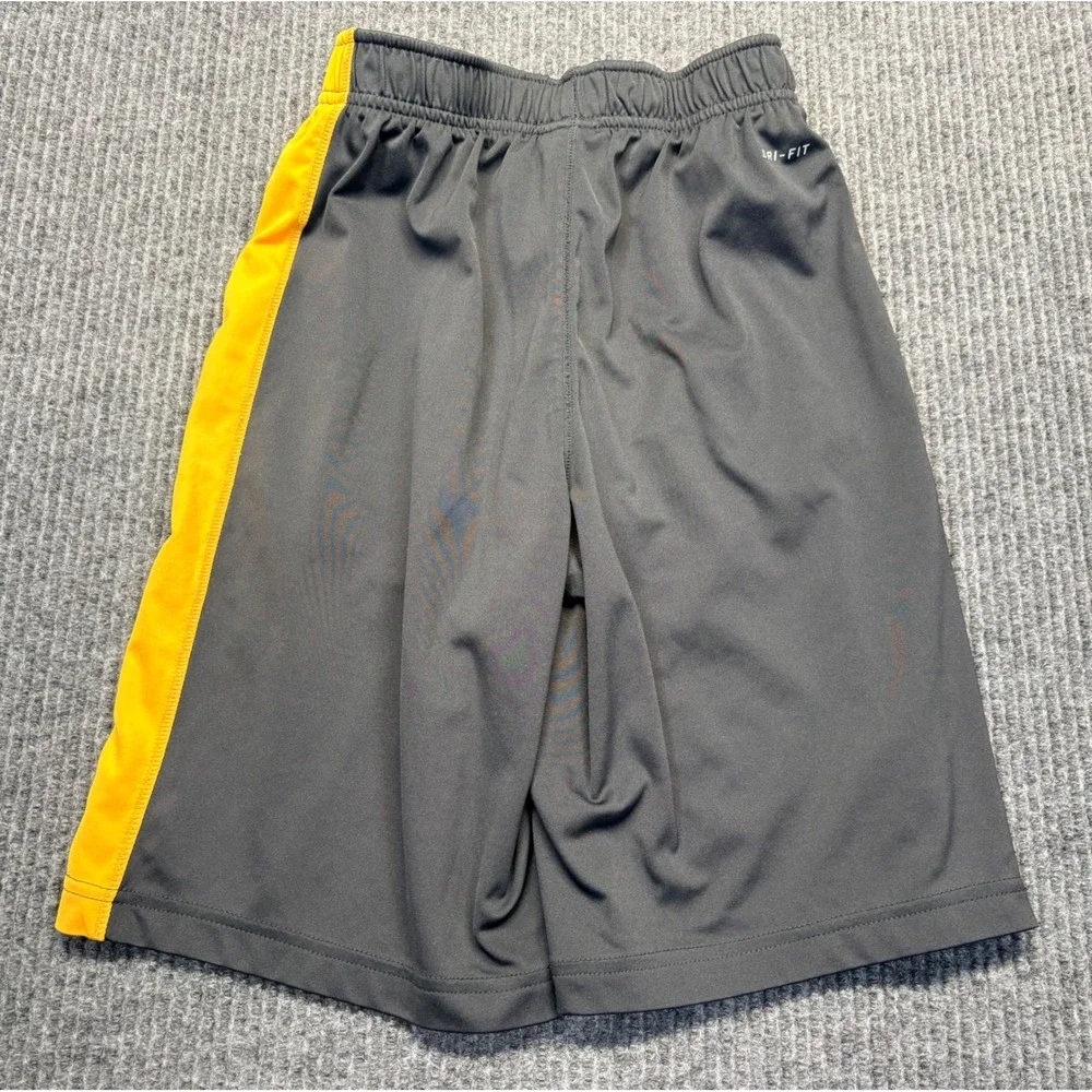 Adidas Gray T-Shirt & Nike Dri-FIT Black Yellow Shorts Set Kids Medium M 10-12